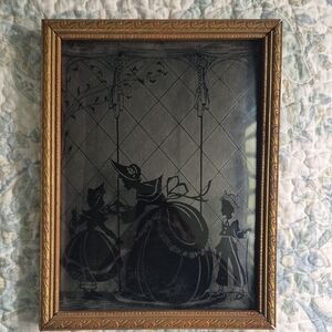 Vintage Convex Reverse Painted Colonial Silhouette In Wooden Frame